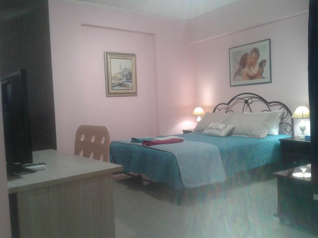 Super 36Sqm Junior Suite In Luxurious Picturesque Area Pireusz Kültér fotó